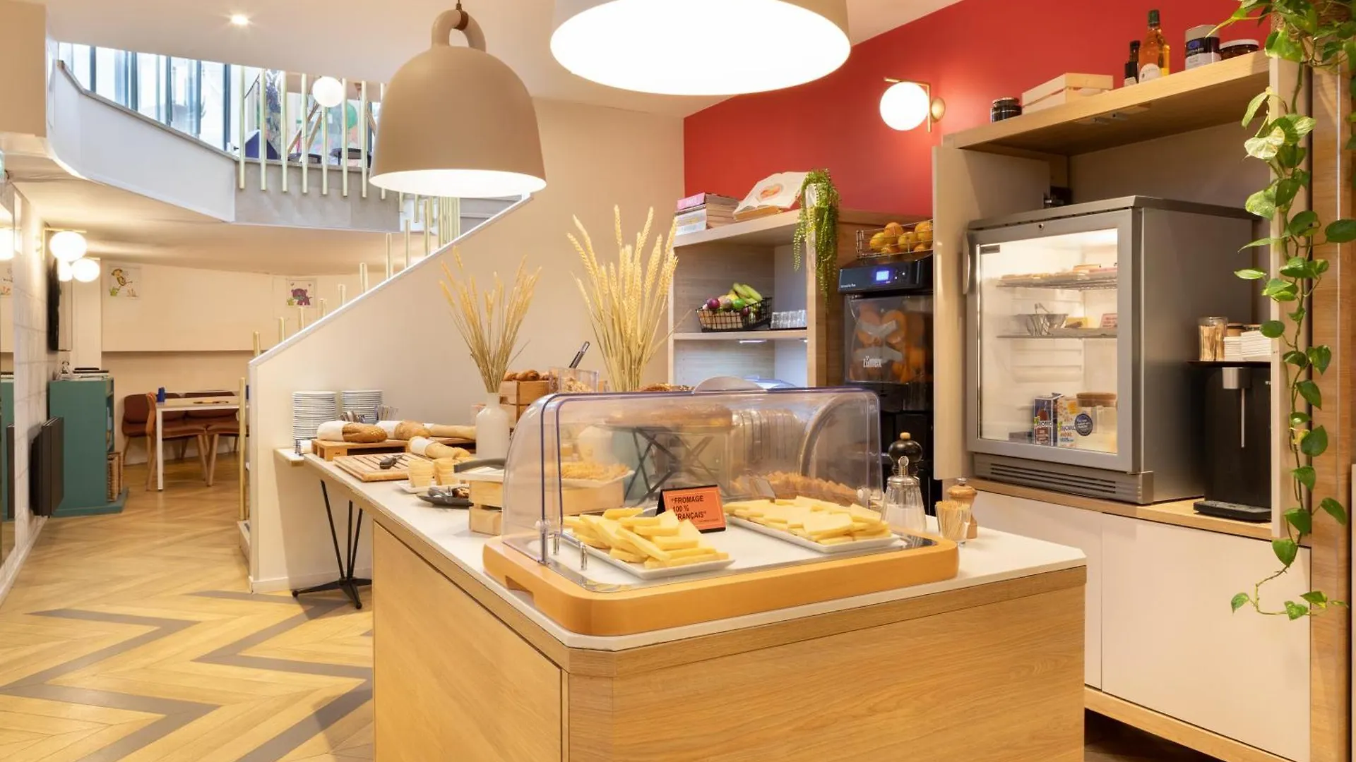 Hotel Ibis Styles Nation Porte De Montreuil 3*