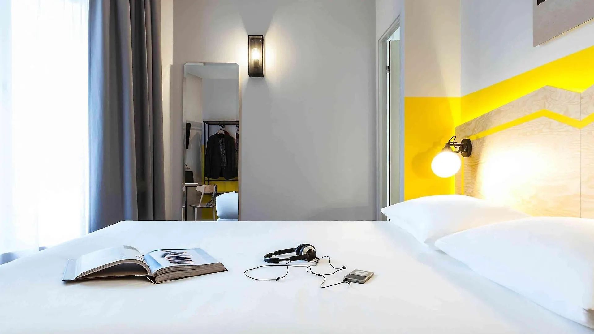 Hotel Ibis Styles Nation Porte De Montreuil 3*